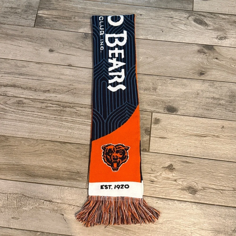 EUC London Games 2024 NFL Chicago Bears scarf